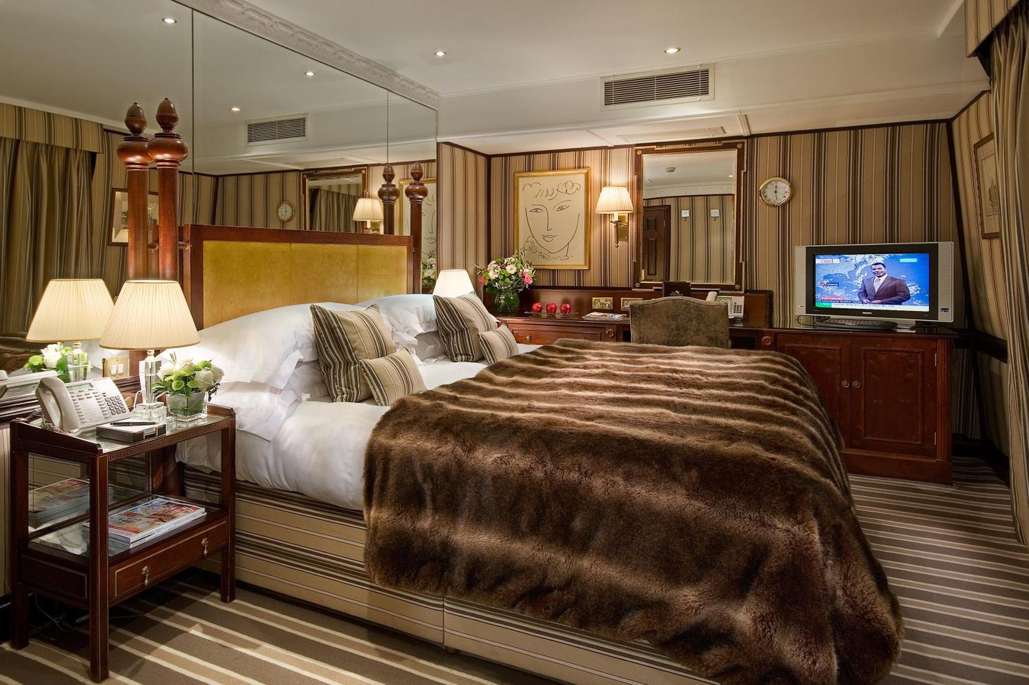 The Chesterfield Mayfair Londra Esterno foto
