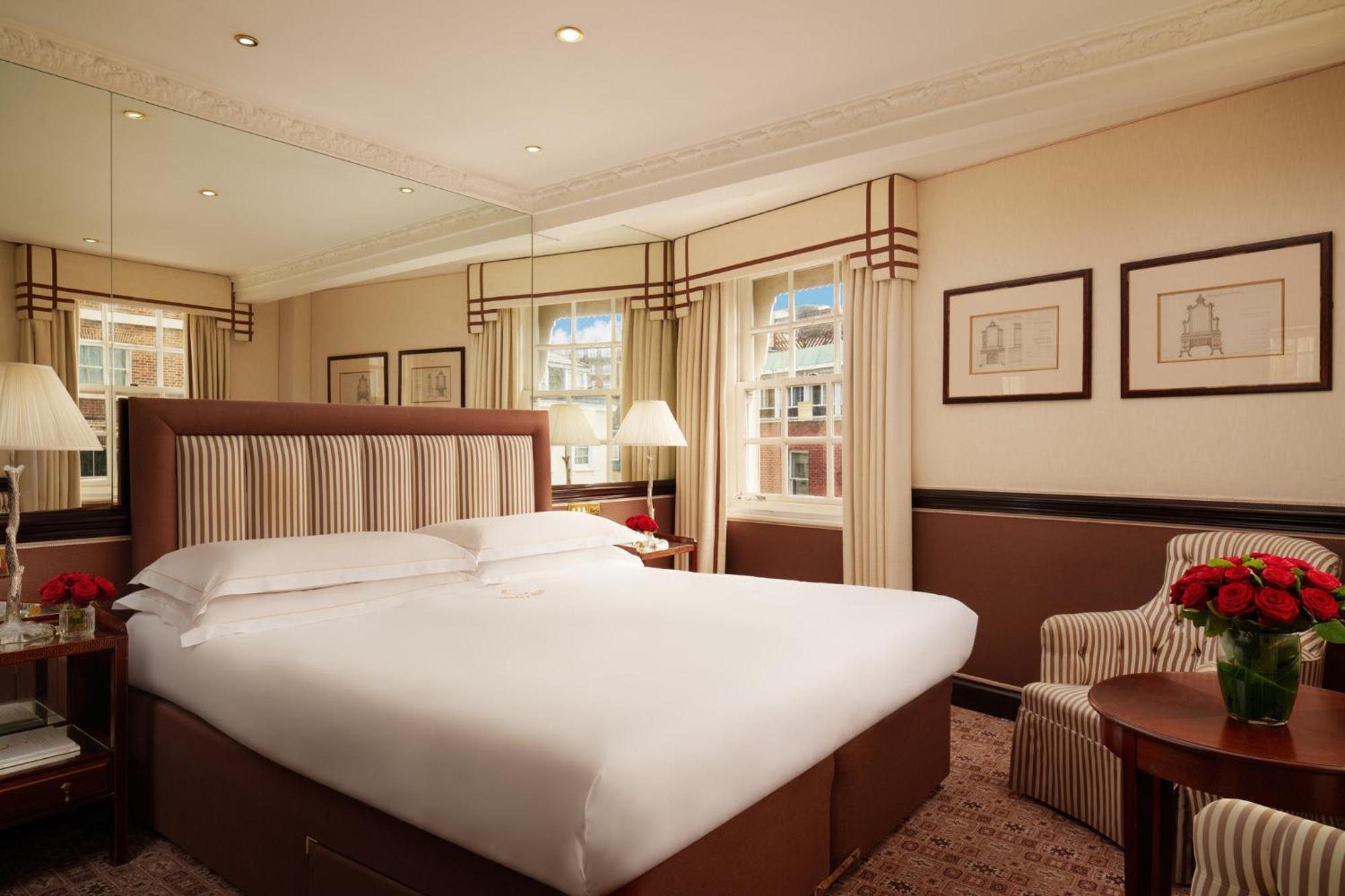The Chesterfield Mayfair Londra Esterno foto