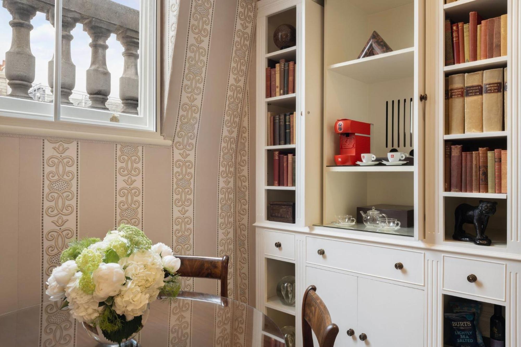 The Chesterfield Mayfair Londra Esterno foto